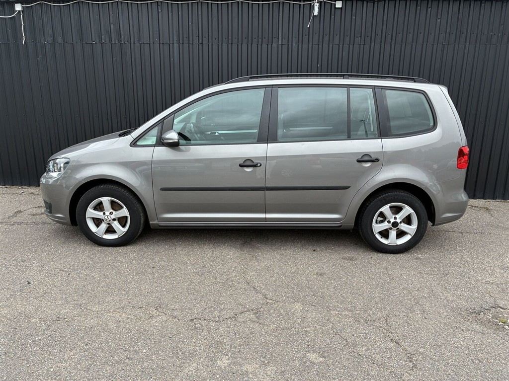 VW Touran 1,6 BlueMotion TDI Trendline 105HK 6g