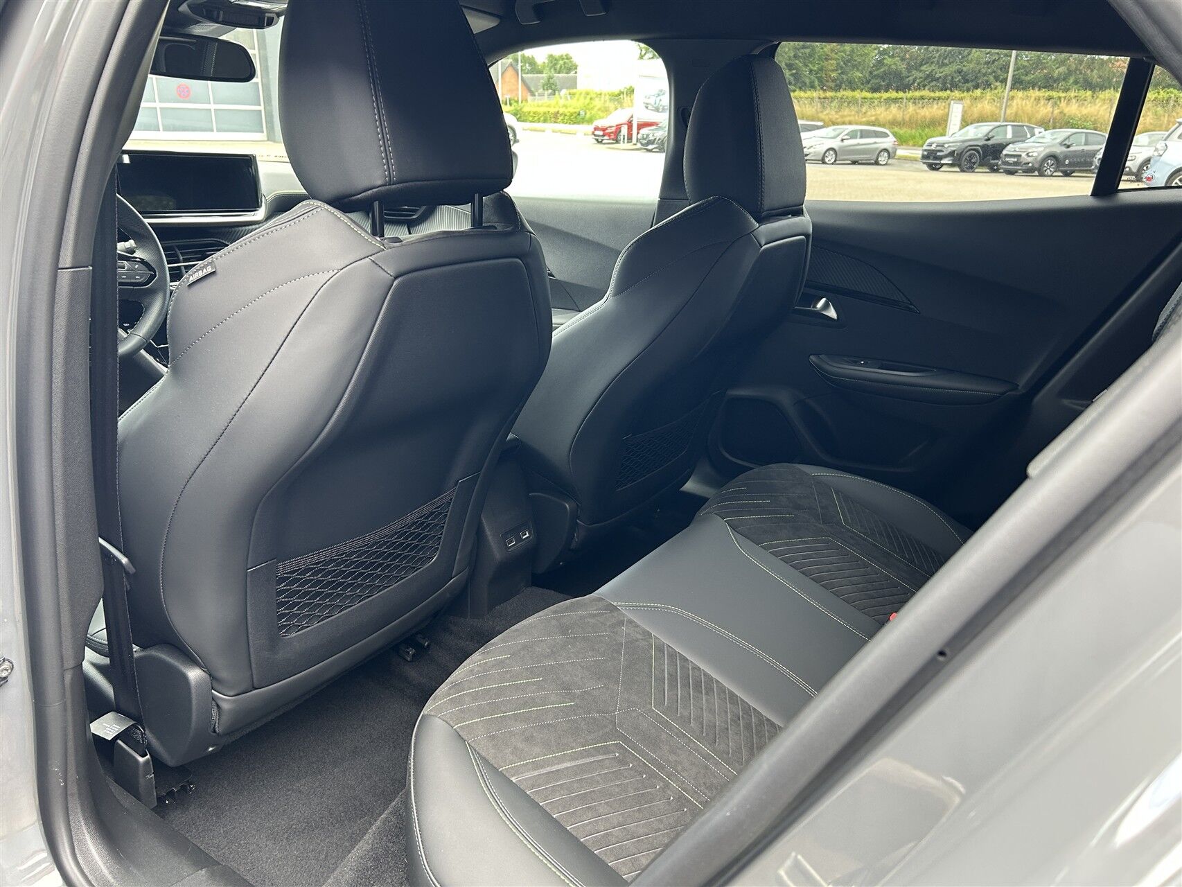 Billede af Peugeot e-2008 EL GT 156HK 5d Aut.