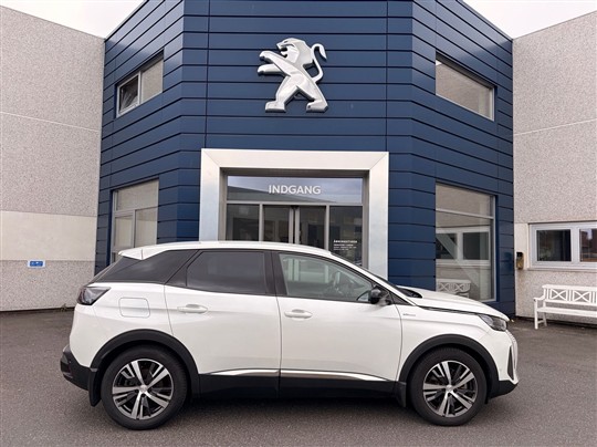 Peugeot 3008 1,6 PureTech  Plugin-hybrid Selection Sport EAT8 225HK 5d 8g Aut.