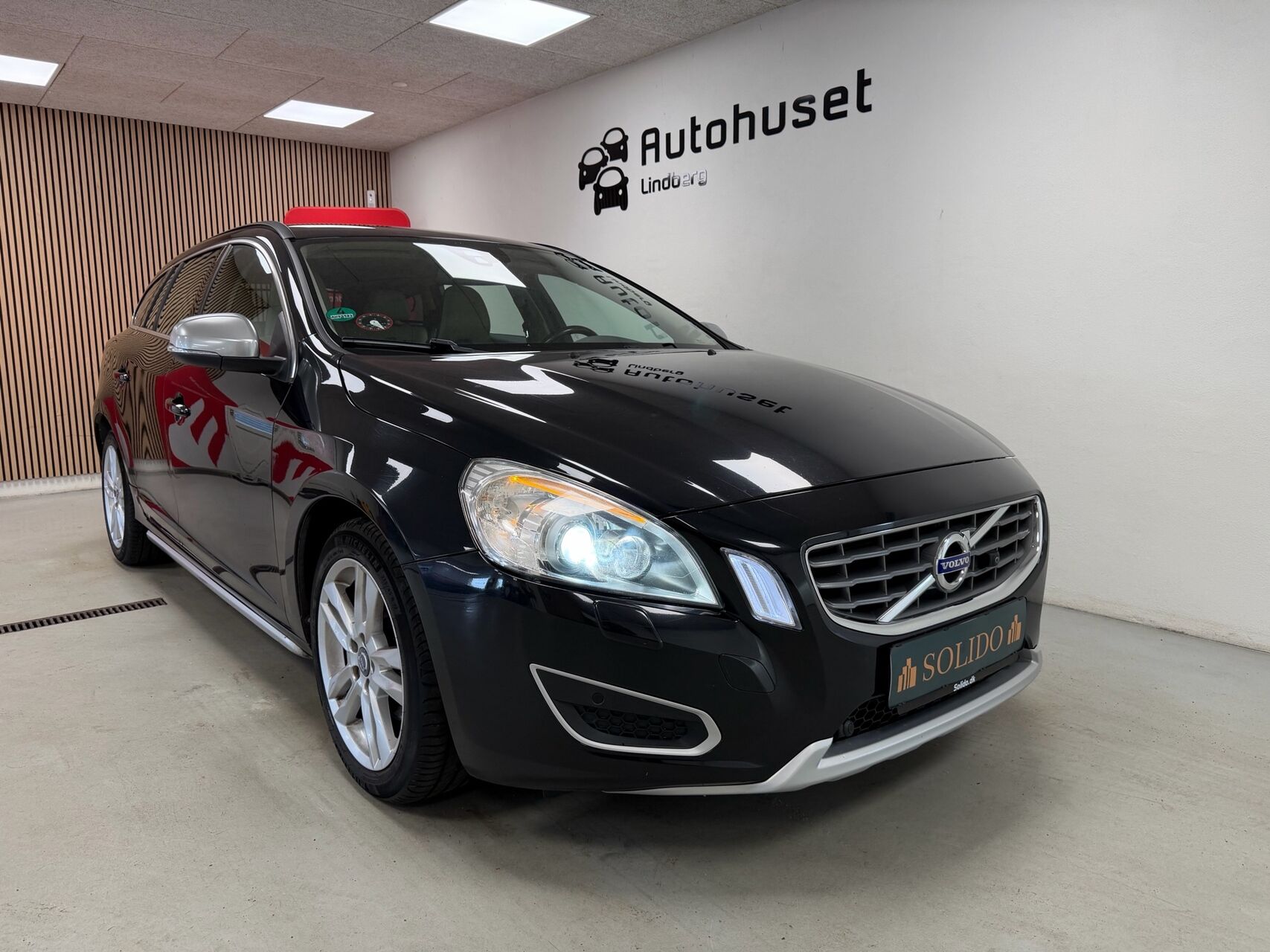 Billede af Volvo V60 2,0 D4 Momentum 163HK Stc 6g Aut.