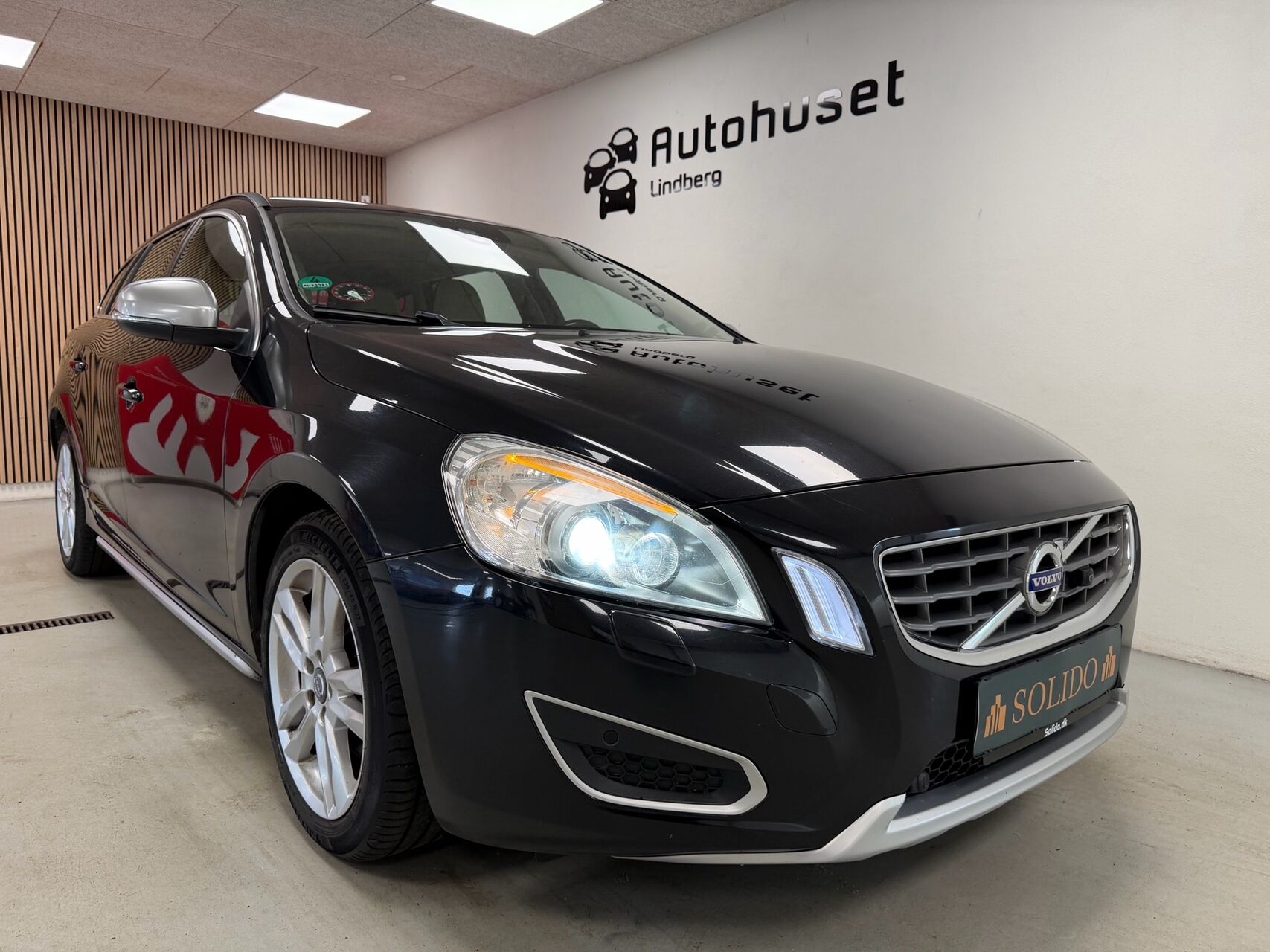 Billede af Volvo V60 2,0 D4 Momentum 163HK Stc 6g Aut.