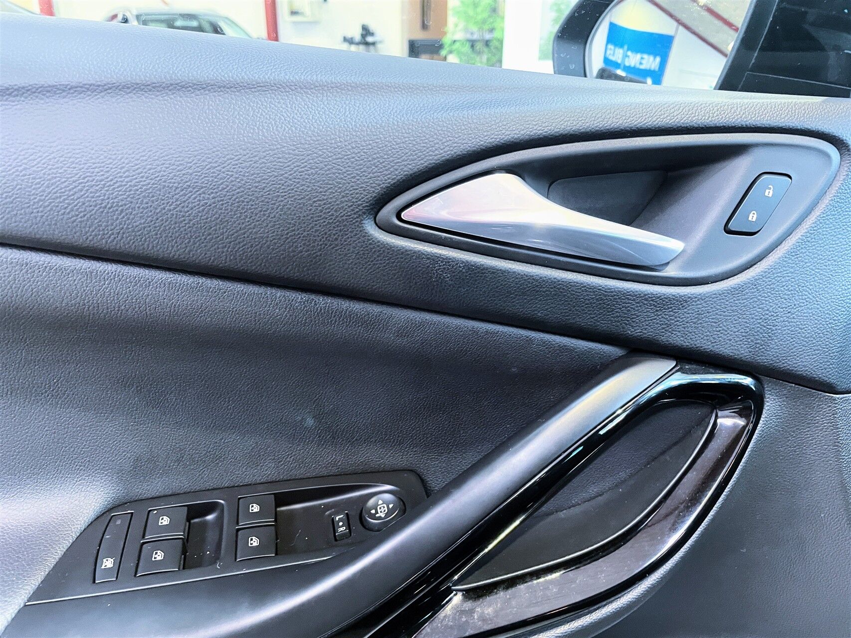 Billede af Opel Astra 1,2 Turbo Elegance 110HK 5d 6g