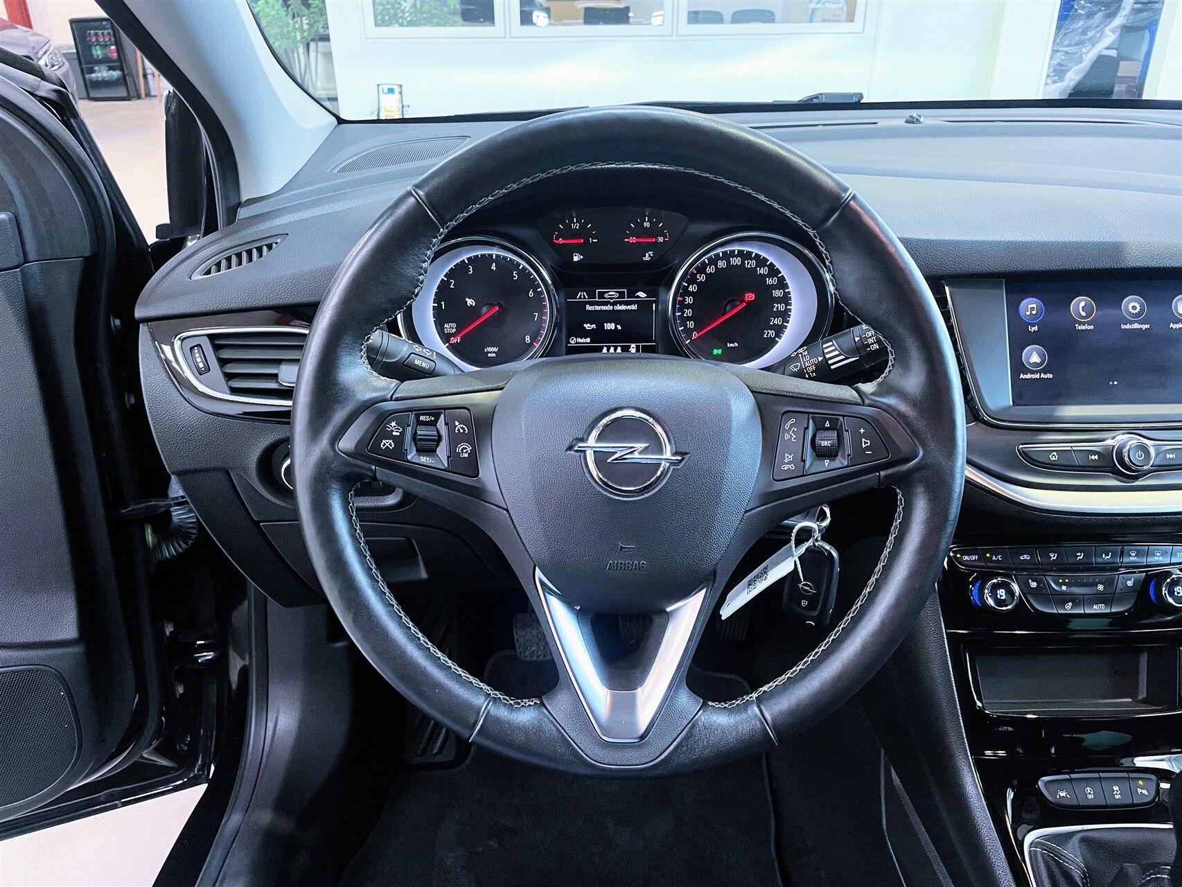 Billede af Opel Astra 1,2 Turbo Elegance 110HK 5d 6g
