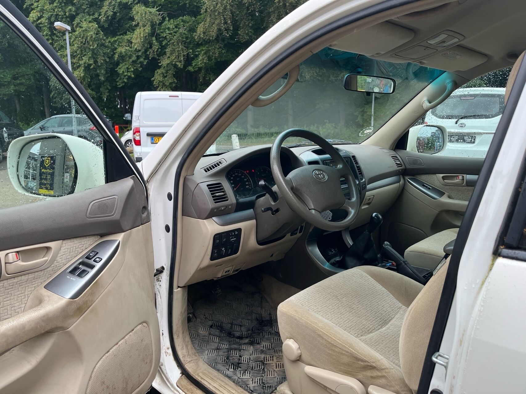 Billede af Toyota Landcruiser 3,0 D-4D 3D Van 166HK 3d