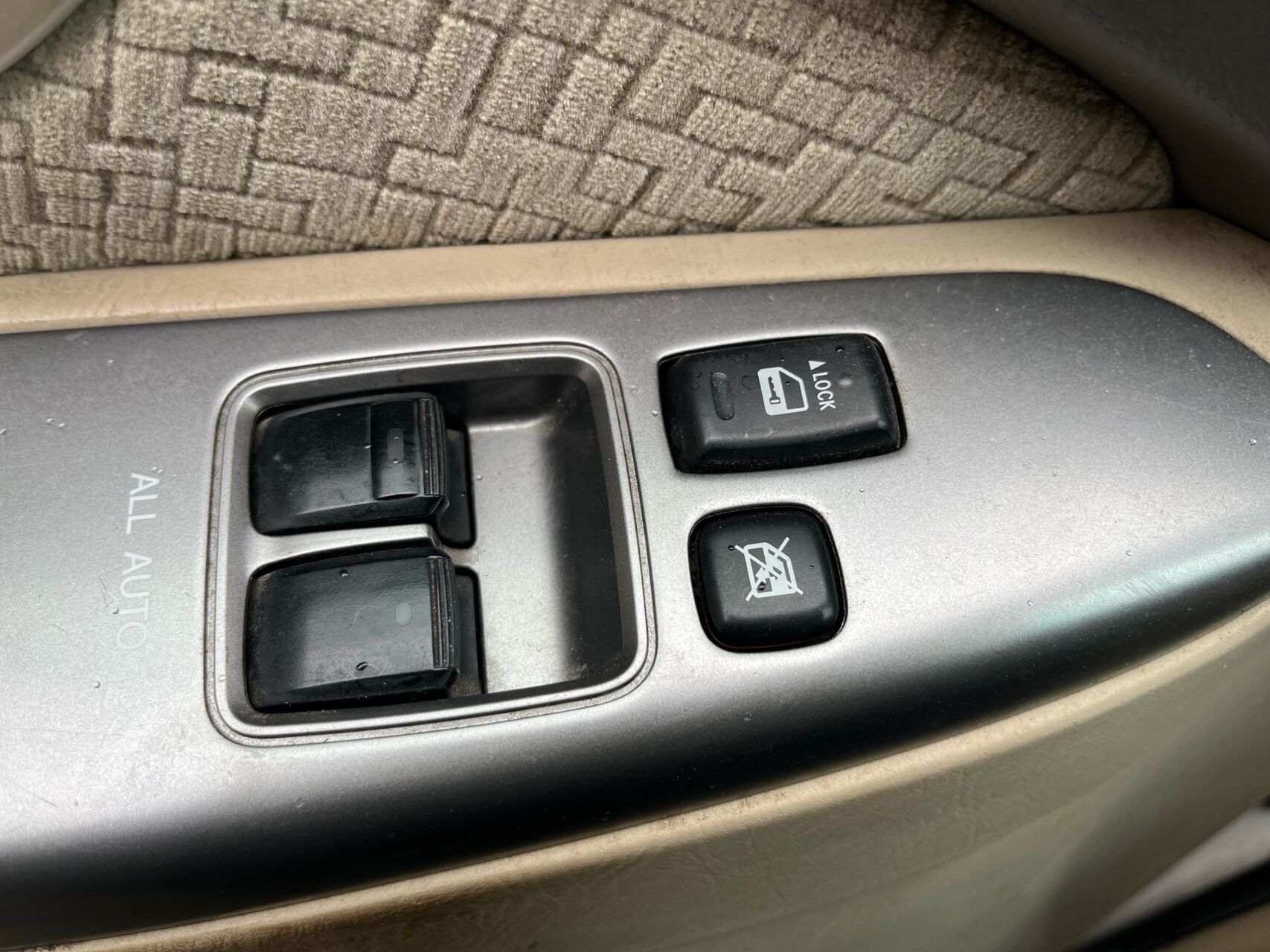 Billede af Toyota Landcruiser 3,0 D-4D 3D Van 166HK 3d