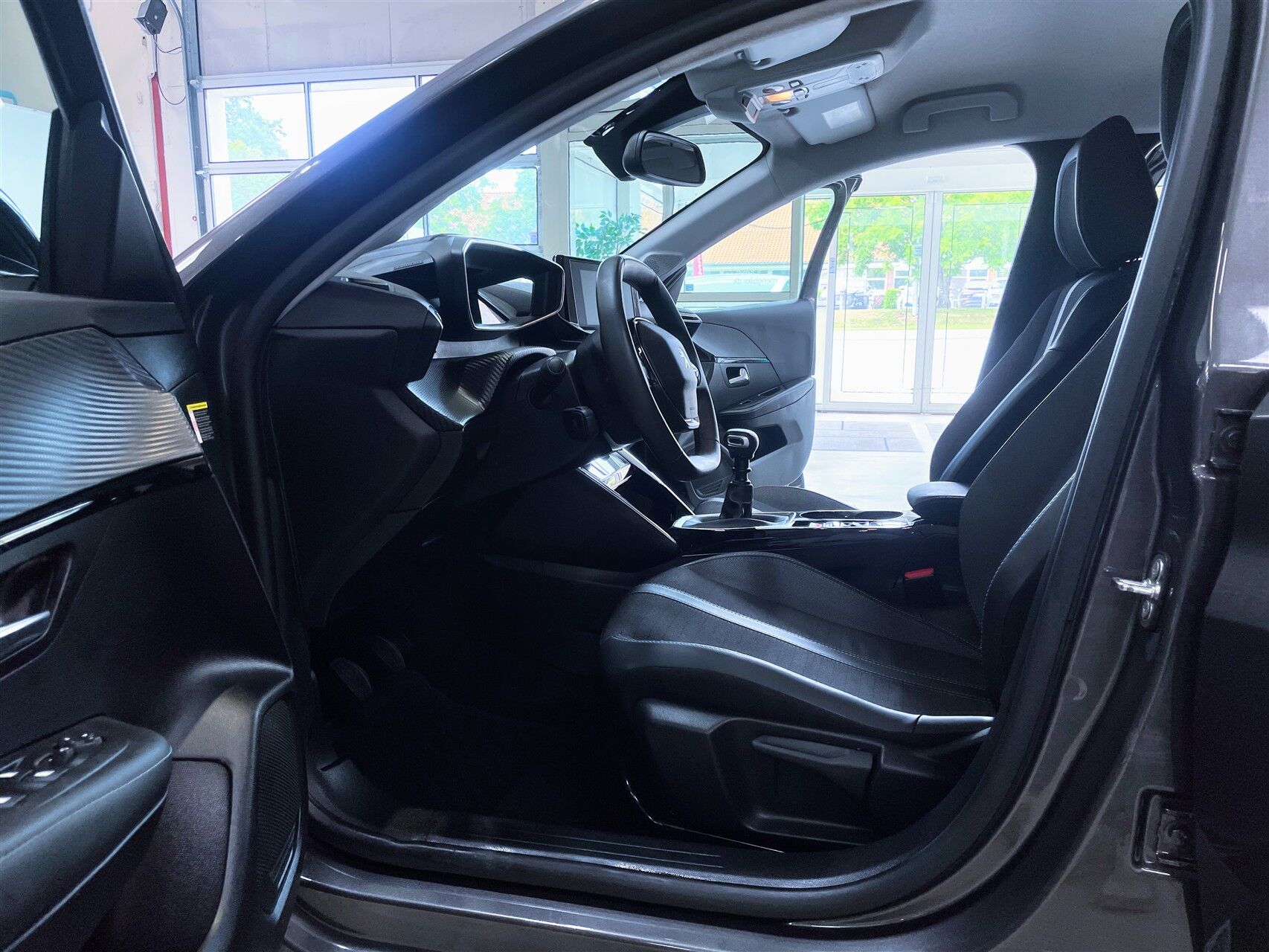 Billede af Peugeot 208 1,2 PureTech Allure Pack 100HK 5d 6g
