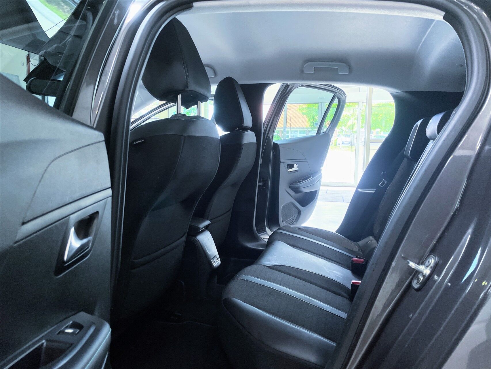 Billede af Peugeot 208 1,2 PureTech Allure Pack 100HK 5d 6g