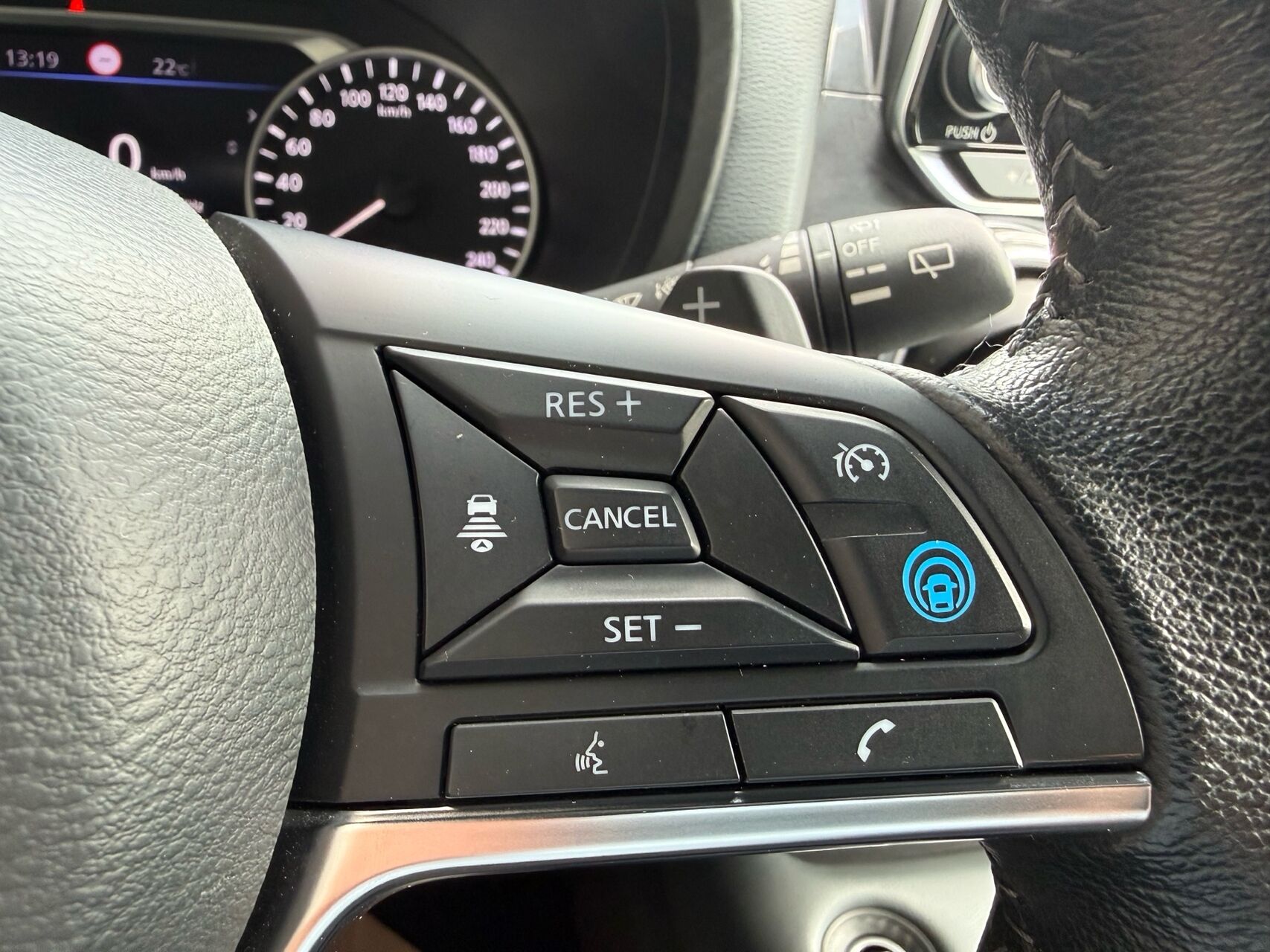 Billede af Nissan Juke 1,0 Dig-T N-Connecta DCT 117HK 5d 7g Aut.