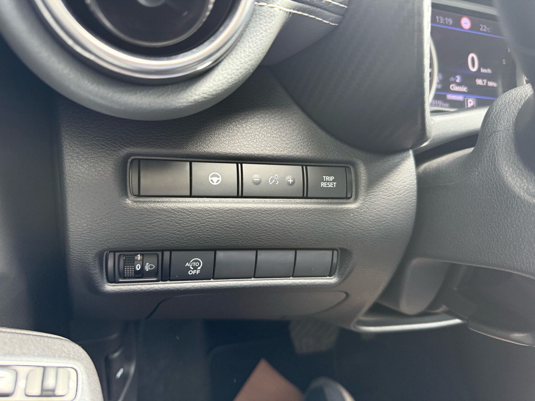 Billede af Nissan Juke 1,0 Dig-T N-Connecta DCT 117HK 5d 7g Aut.