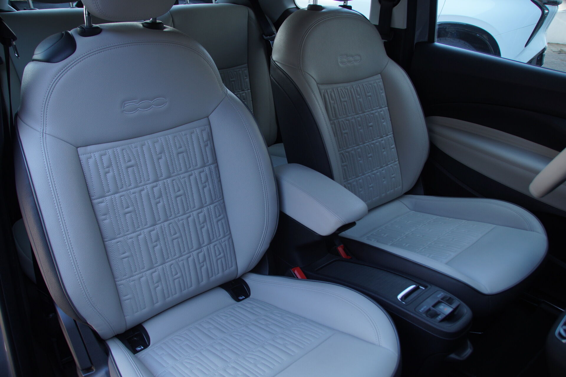 Billede af Fiat 500e EL La Prima By Bocelli 118HK Cabr. Aut.