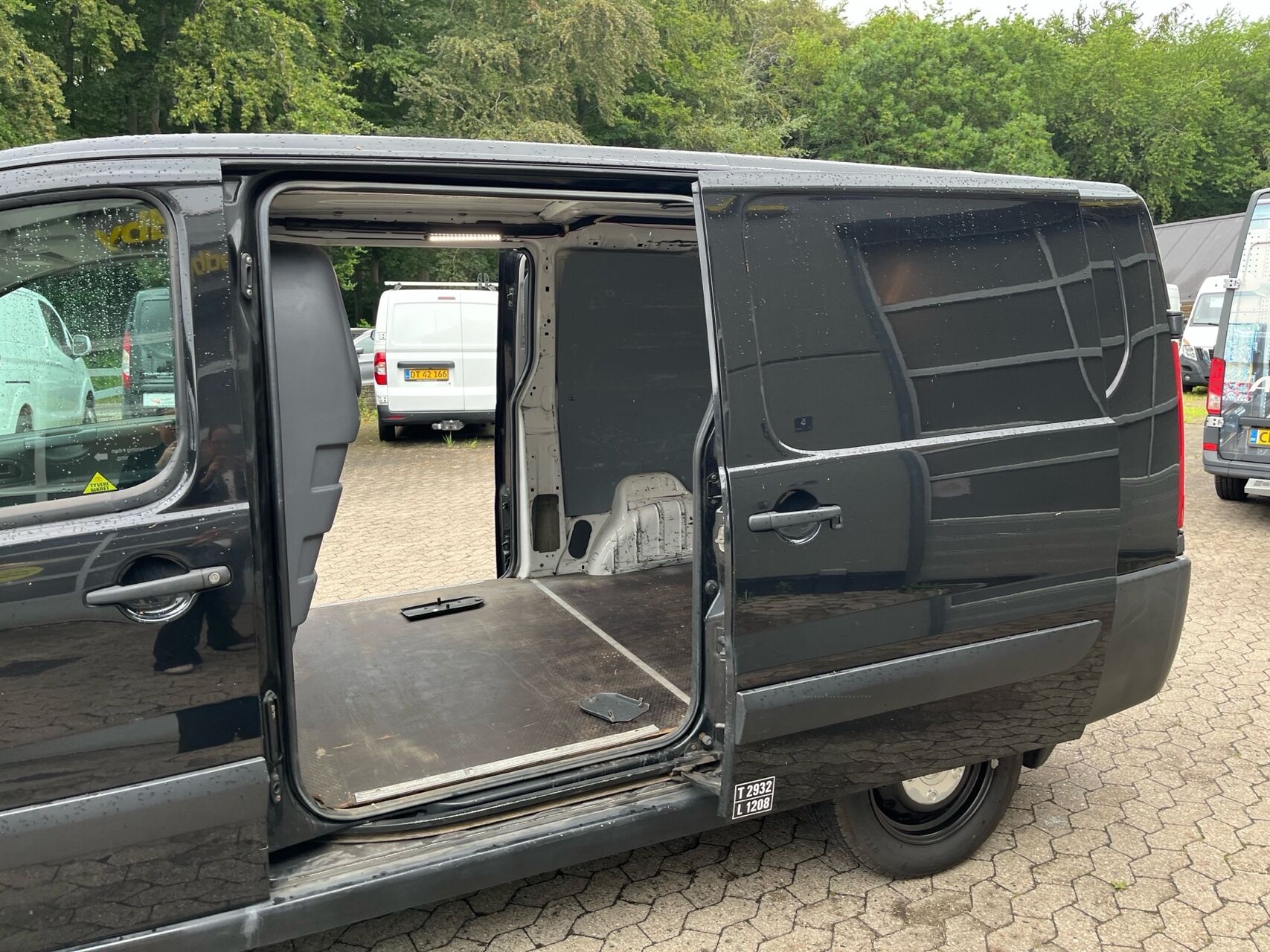 Billede af Toyota Proace L2H1 2,0 D T2 Splitbagdør 128HK Van 6g