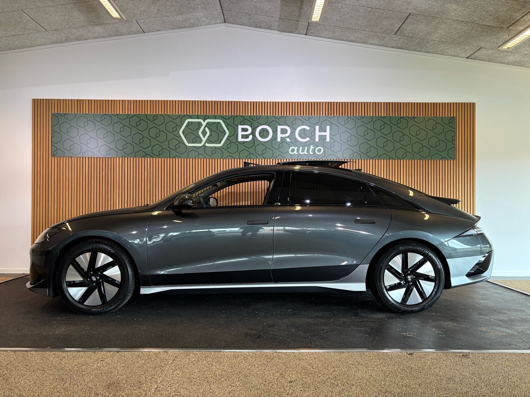 Billede af Hyundai Ioniq 6 Electric 77,4 kWh Ultimate 229HK Aut.