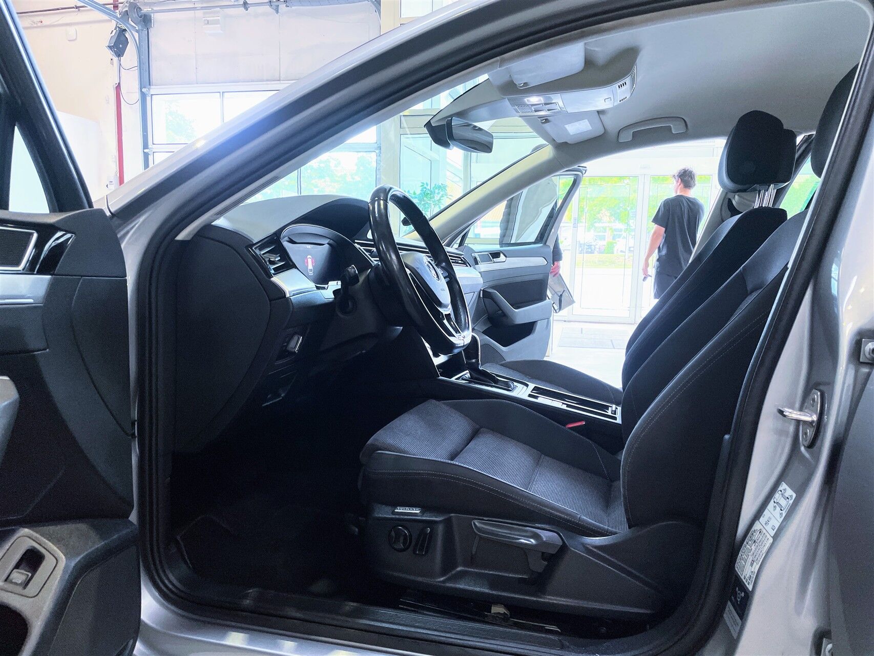 Billede af VW Passat Variant 2,0 TDI BMT Comfortline Premium DSG 150HK Stc 6g Aut.