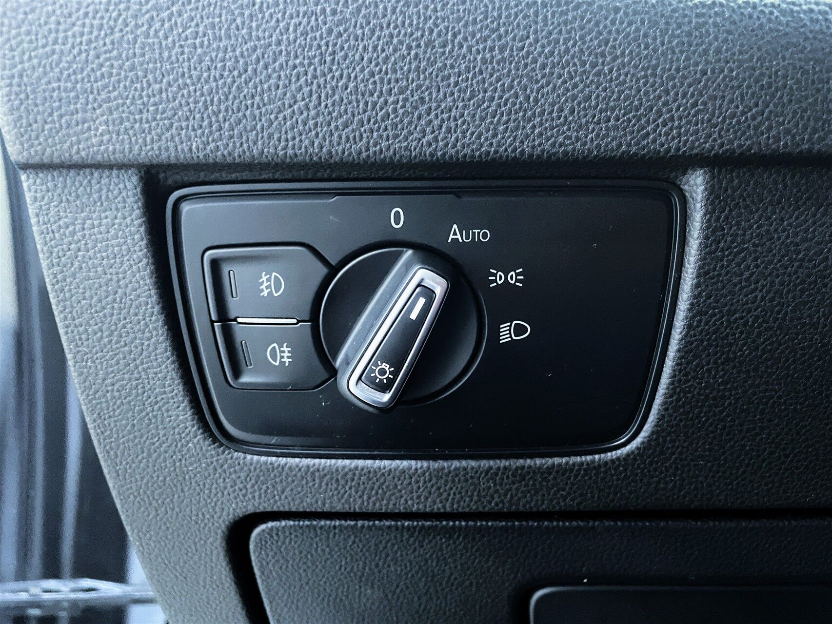 Billede af VW Passat Variant 2,0 TDI BMT Comfortline Premium DSG 150HK Stc 6g Aut.