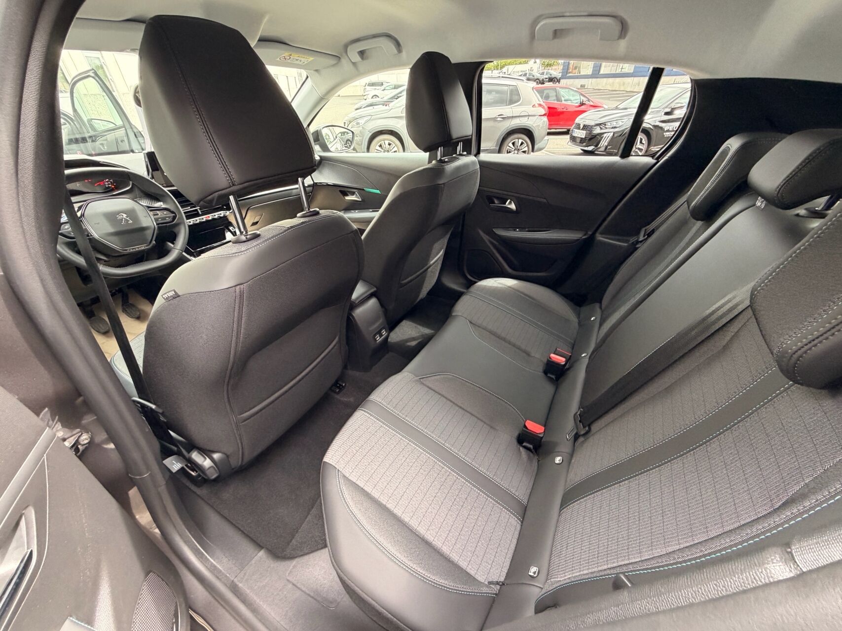 Billede af Peugeot 208 1,2 PureTech Allure 100HK 5d 6g