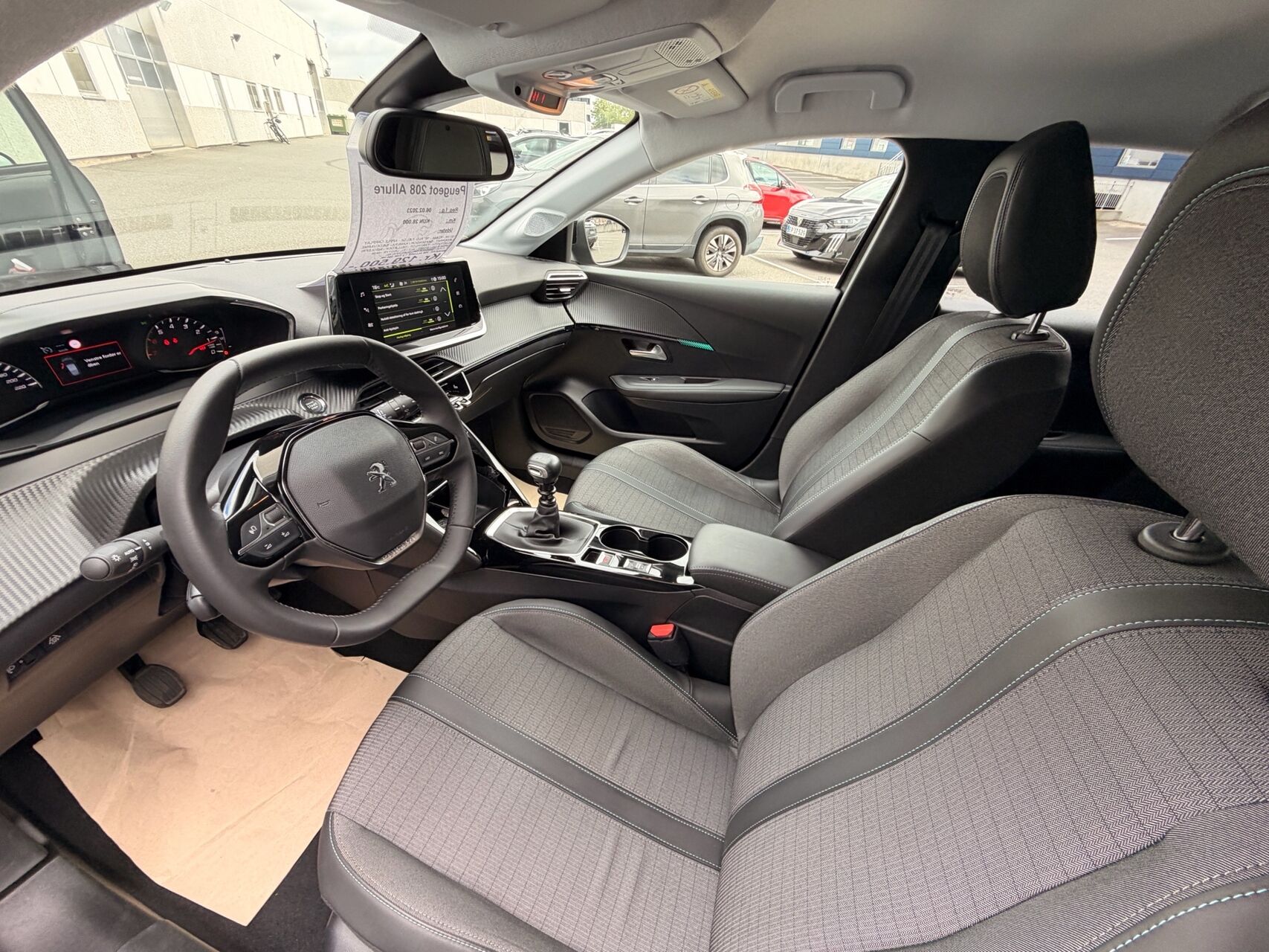 Billede af Peugeot 208 1,2 PureTech Allure 100HK 5d 6g