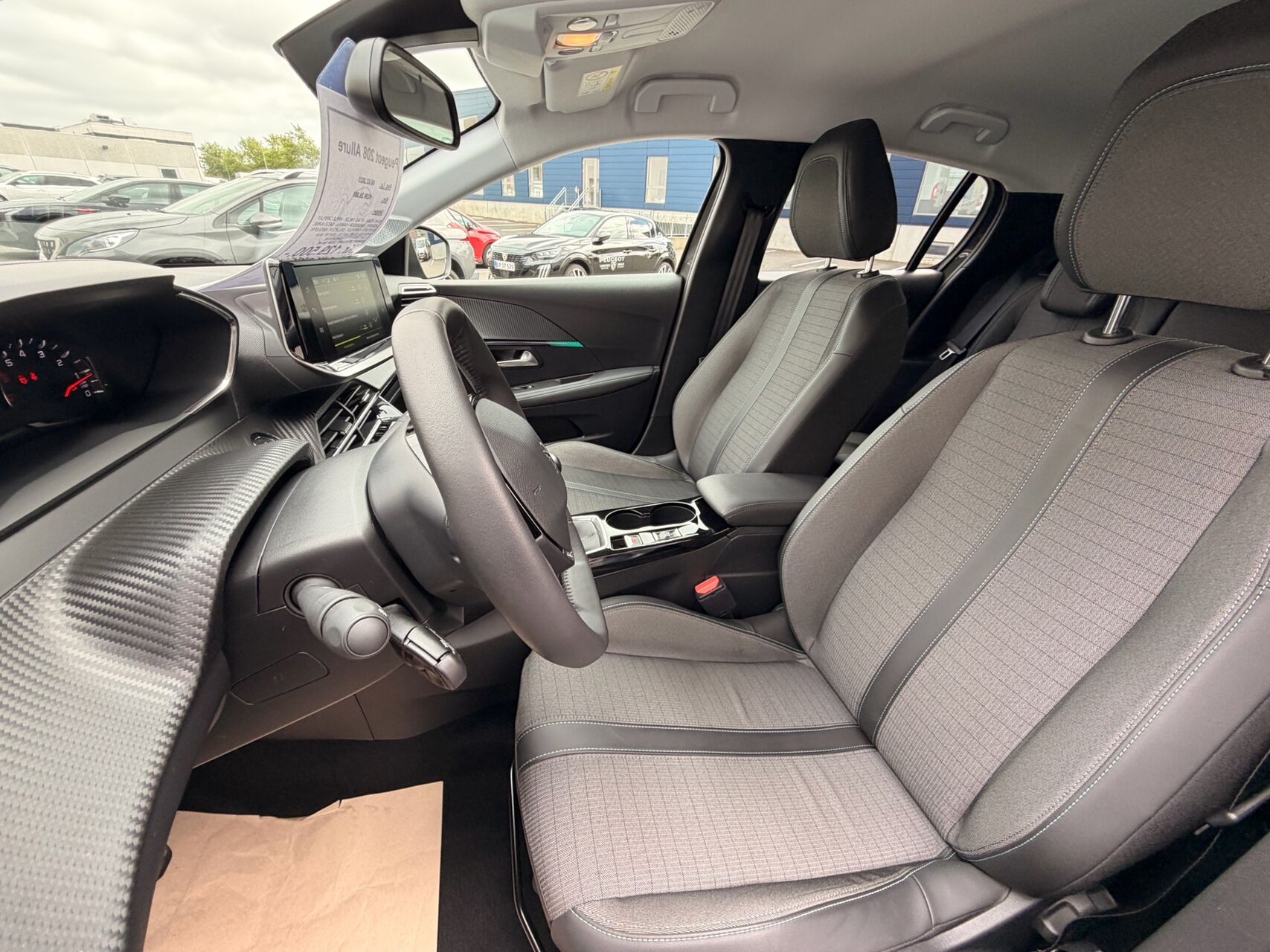 Billede af Peugeot 208 1,2 PureTech Allure 100HK 5d 6g