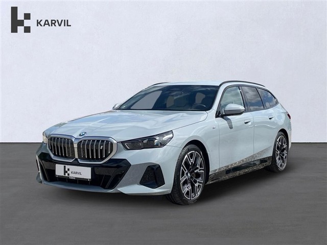 Billede af BMW i5 eDrive40 Touring EL Fully Charged 340HK Stc Aut.