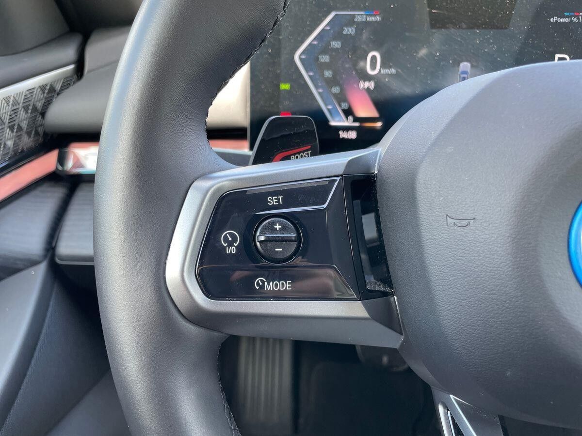 Billede af BMW i5 eDrive40 Touring EL Fully Charged 340HK Stc Aut.