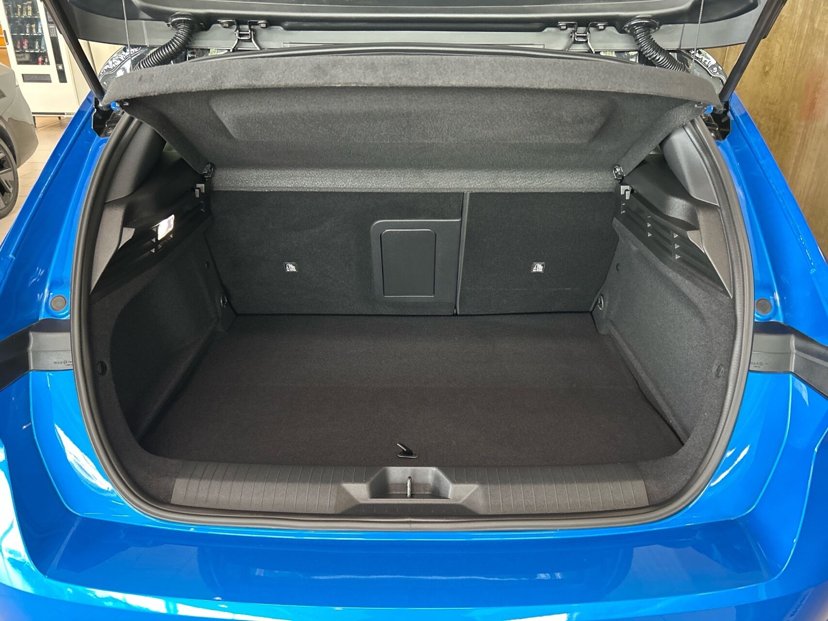 Billede af Opel Astra-e EL Ultimate 156HK 5d Aut.