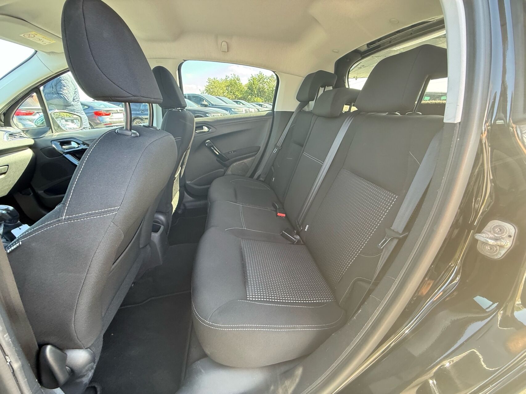 Billede af Peugeot 208 1,6 BlueHDi Allure 100HK 5d