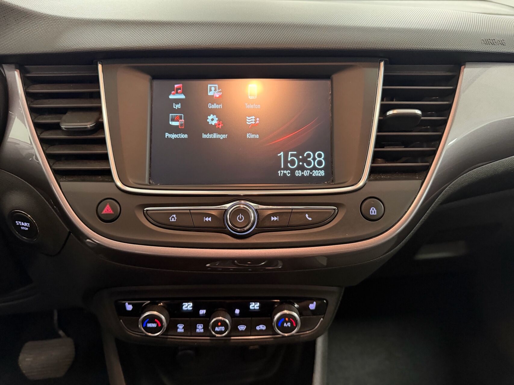 Billede af Opel Crossland X 1,2 T Innovation Start/Stop 110HK 5d 6g Aut.