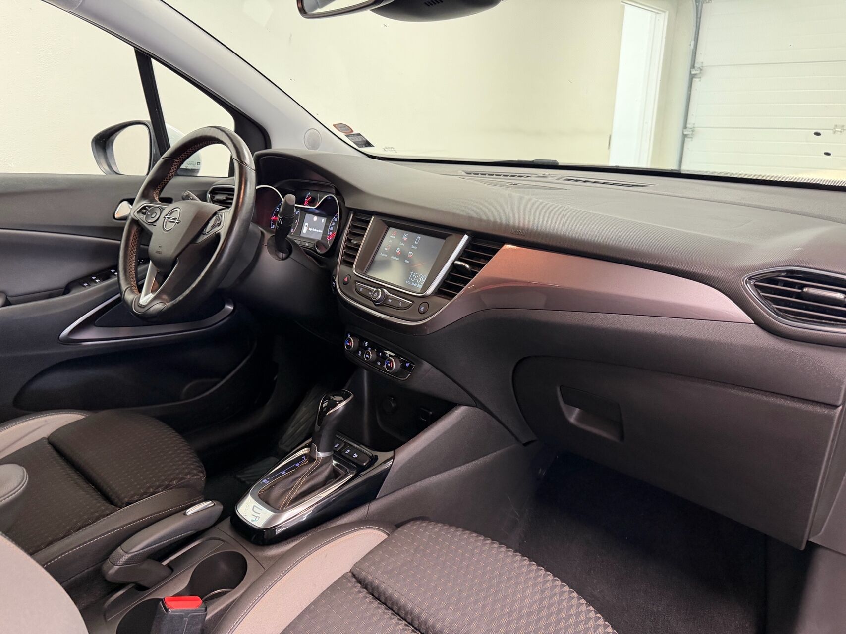 Billede af Opel Crossland X 1,2 T Innovation Start/Stop 110HK 5d 6g Aut.