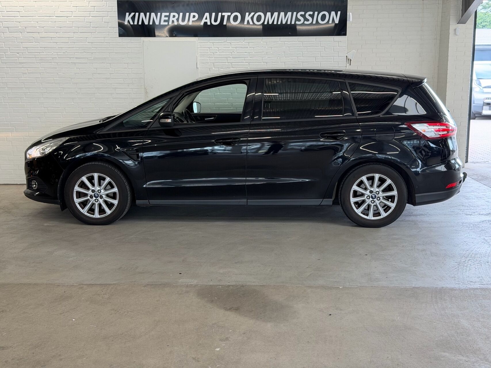 Billede af Ford S-Max 7 Sæder 2,0 TDCi Trend 150HK 6g