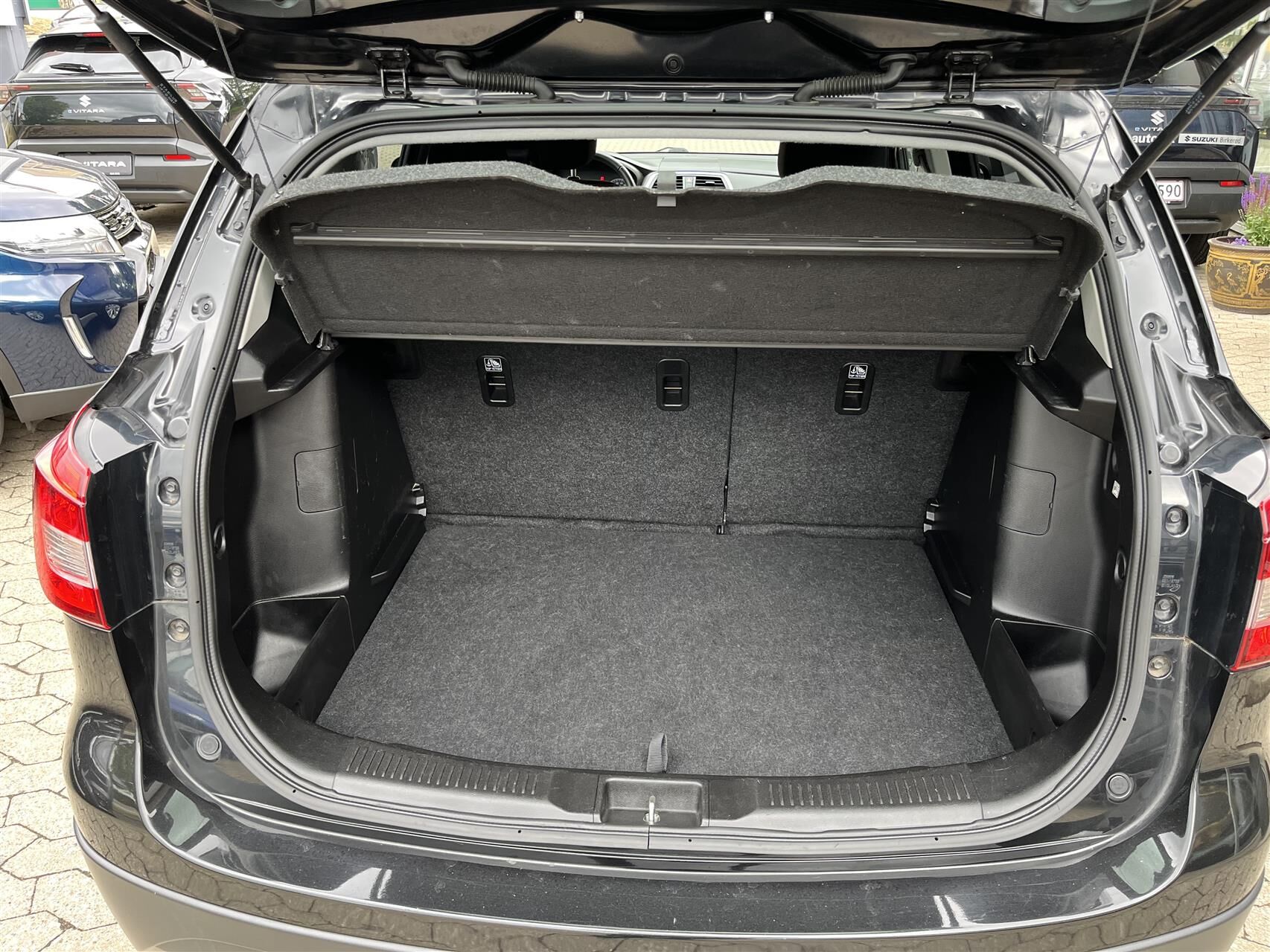 Billede af Suzuki S-Cross 1,0 Boosterjet Active 112HK 5d