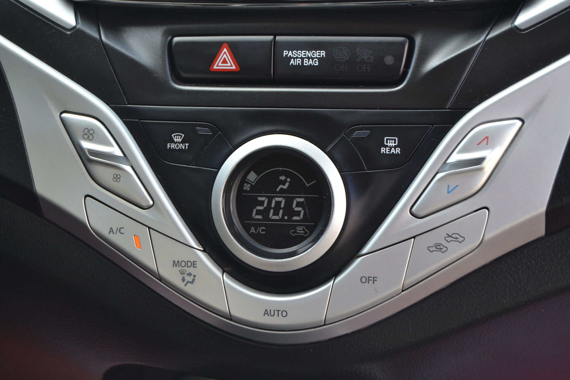 Billede af Suzuki Baleno 1,2 SHVS  Mild hybrid Exclusive 90HK 5d