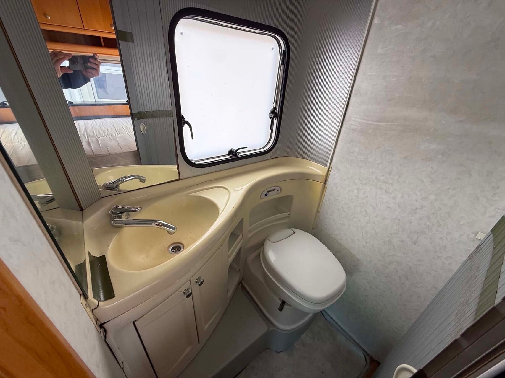 Billede af Ford Transit 2,0 TDCi Hobby 125HK 3d