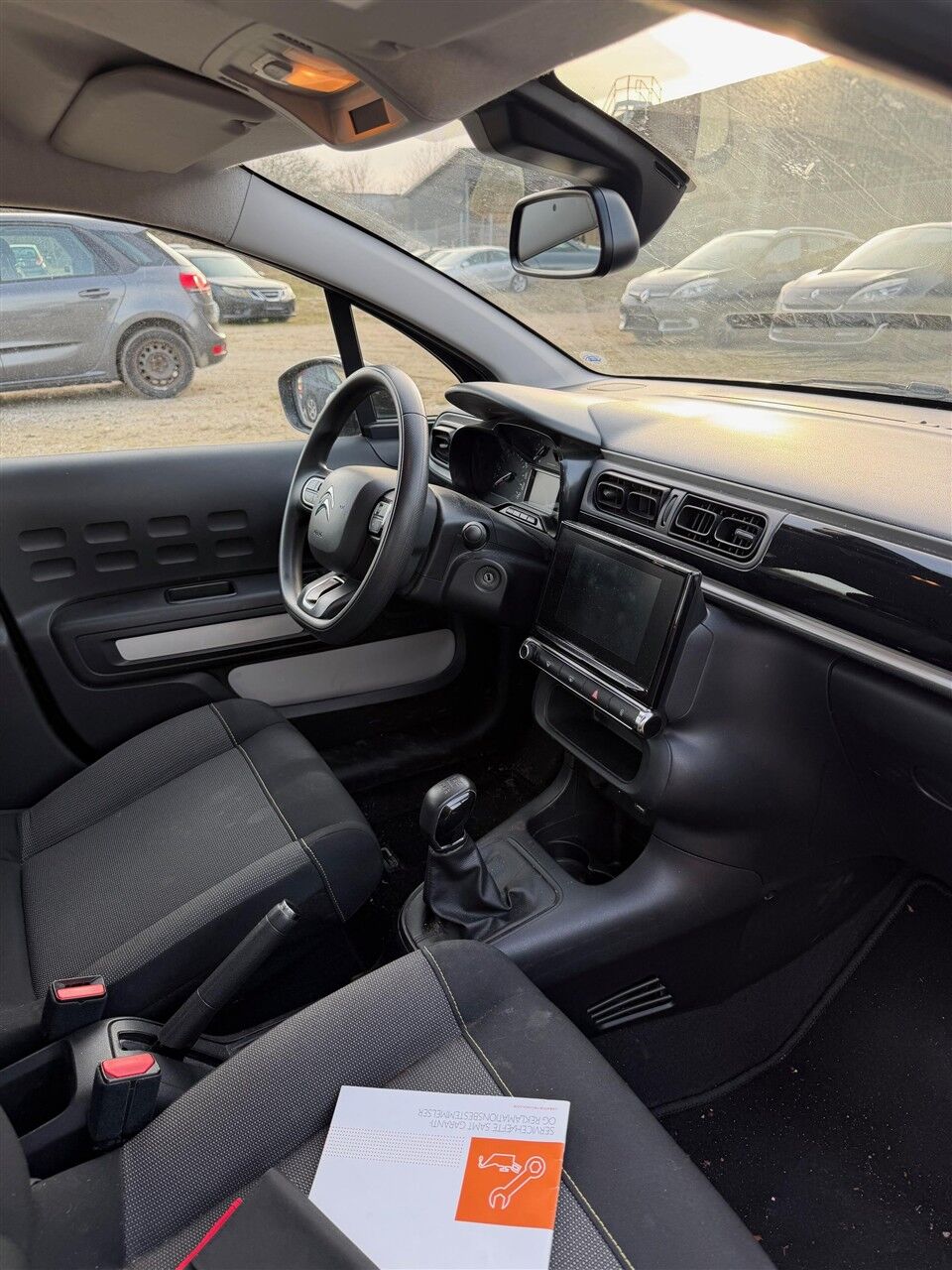 Billede af Citroën C3 1,2 PureTech Iconic Limited start/stop 82HK 5d