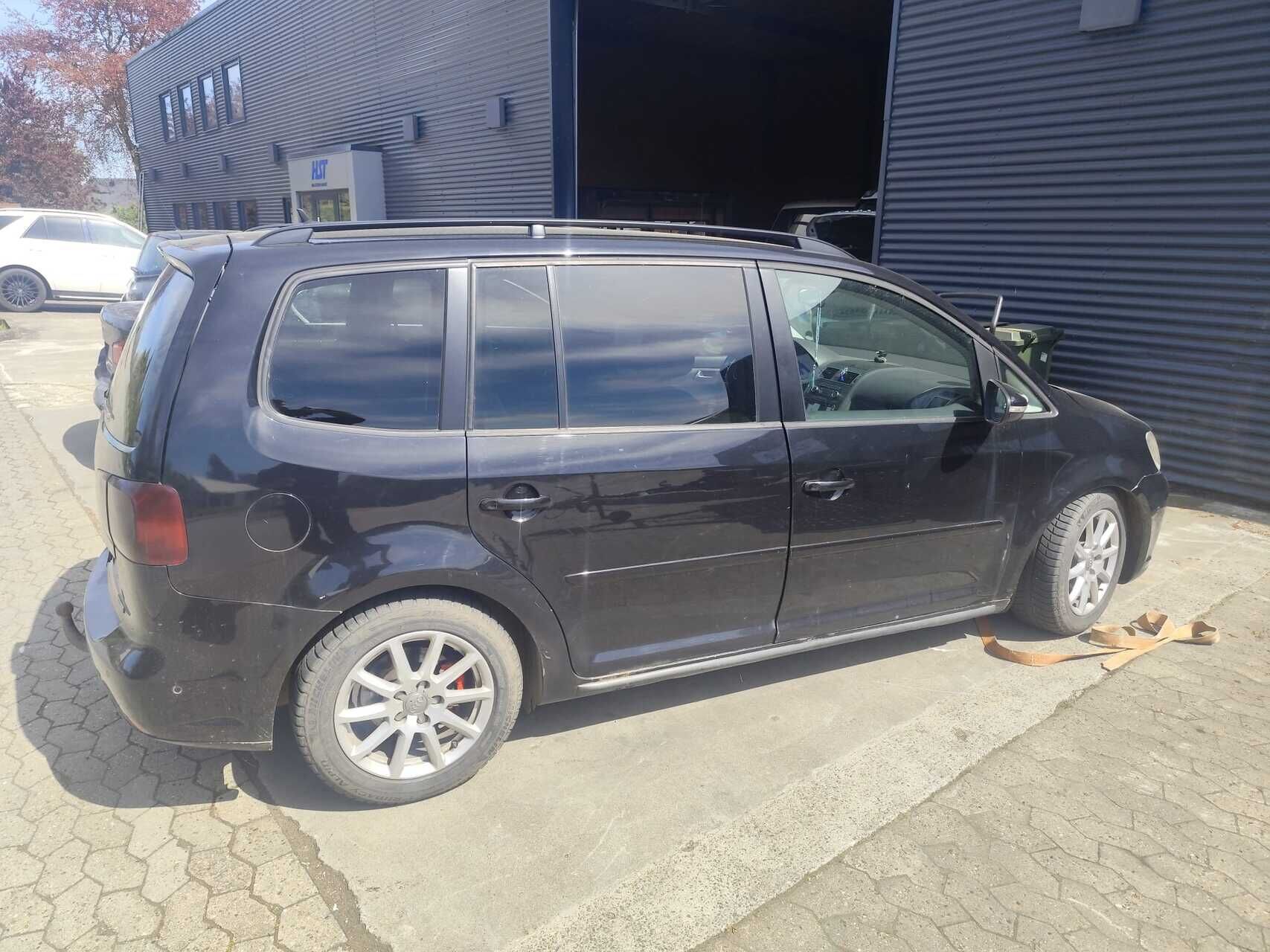 Billede af VW Touran 1,6 BlueMotion TDI Trendline 105HK 6g