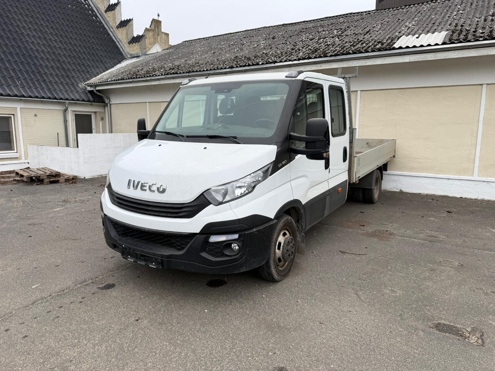 Billede af Iveco Daily 35C16 4100mm 2,3 D 156HK Van 6g
