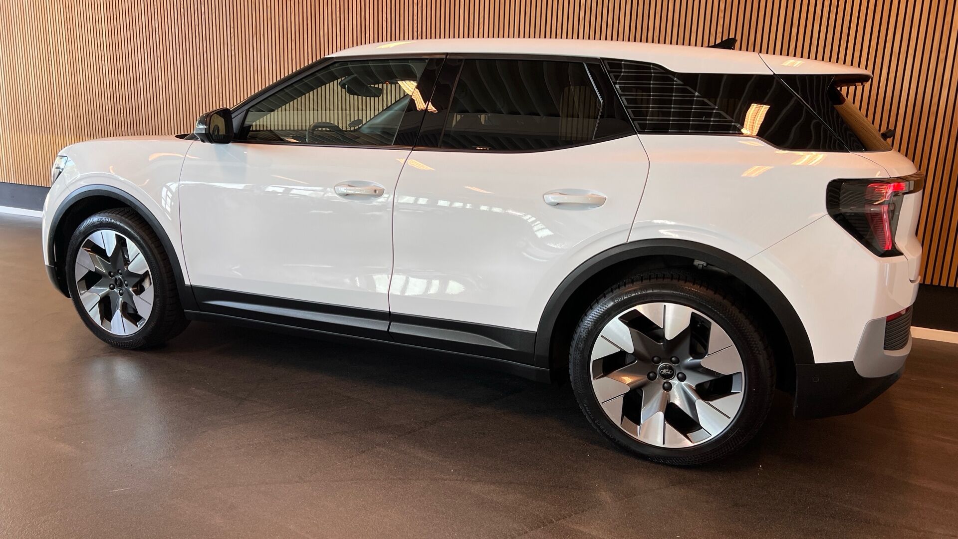 Billede af Ford Explorer EL UR Premium RWD 286HK 5d Aut.