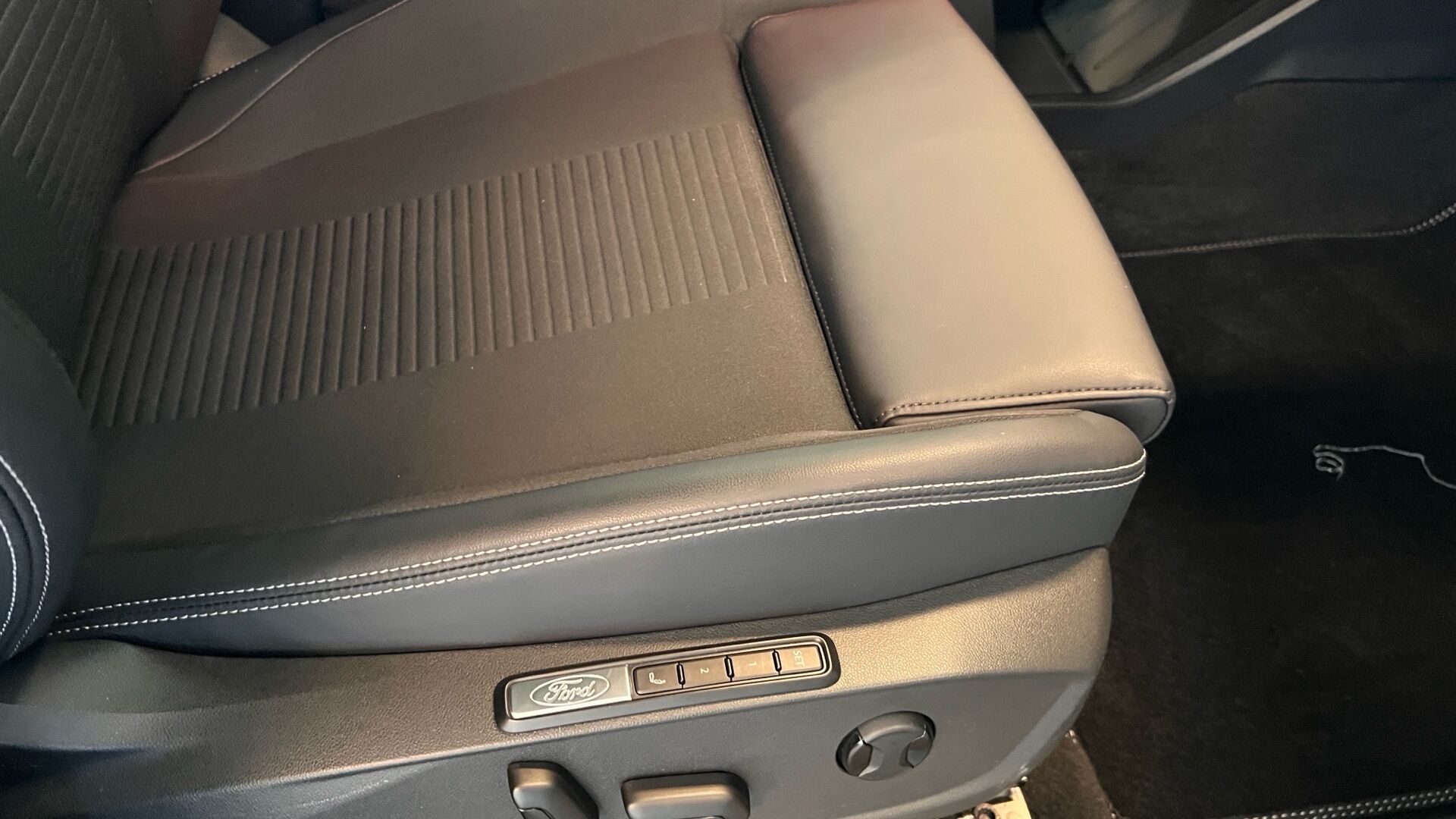 Billede af Ford Explorer EL UR Premium RWD 286HK 5d Aut.