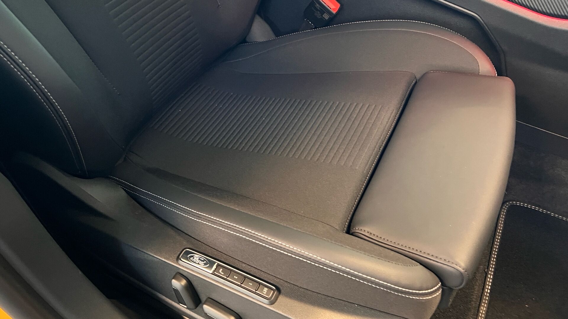 Billede af Ford Capri EL UR Premium 286HK 5d Aut.