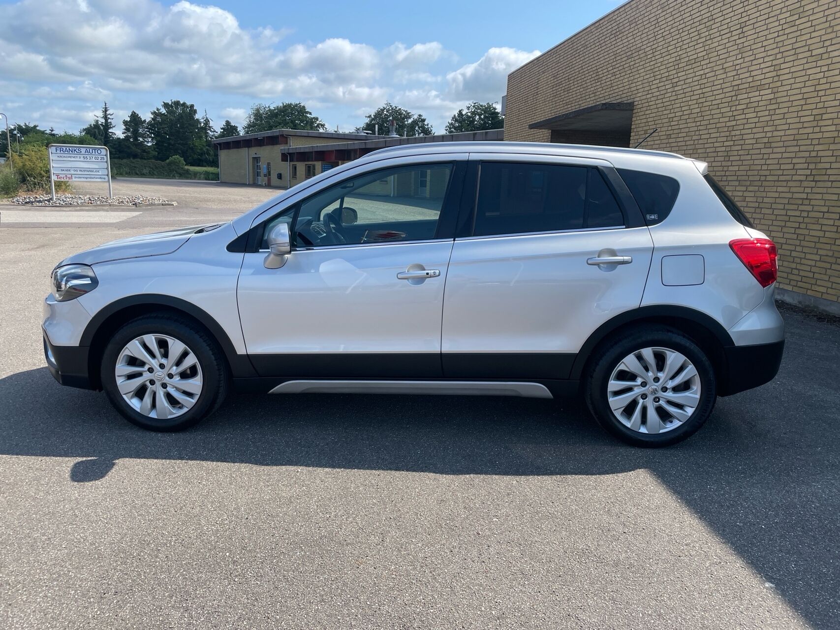 Billede af Suzuki S-Cross 1,0 Boosterjet Active 112HK 5d