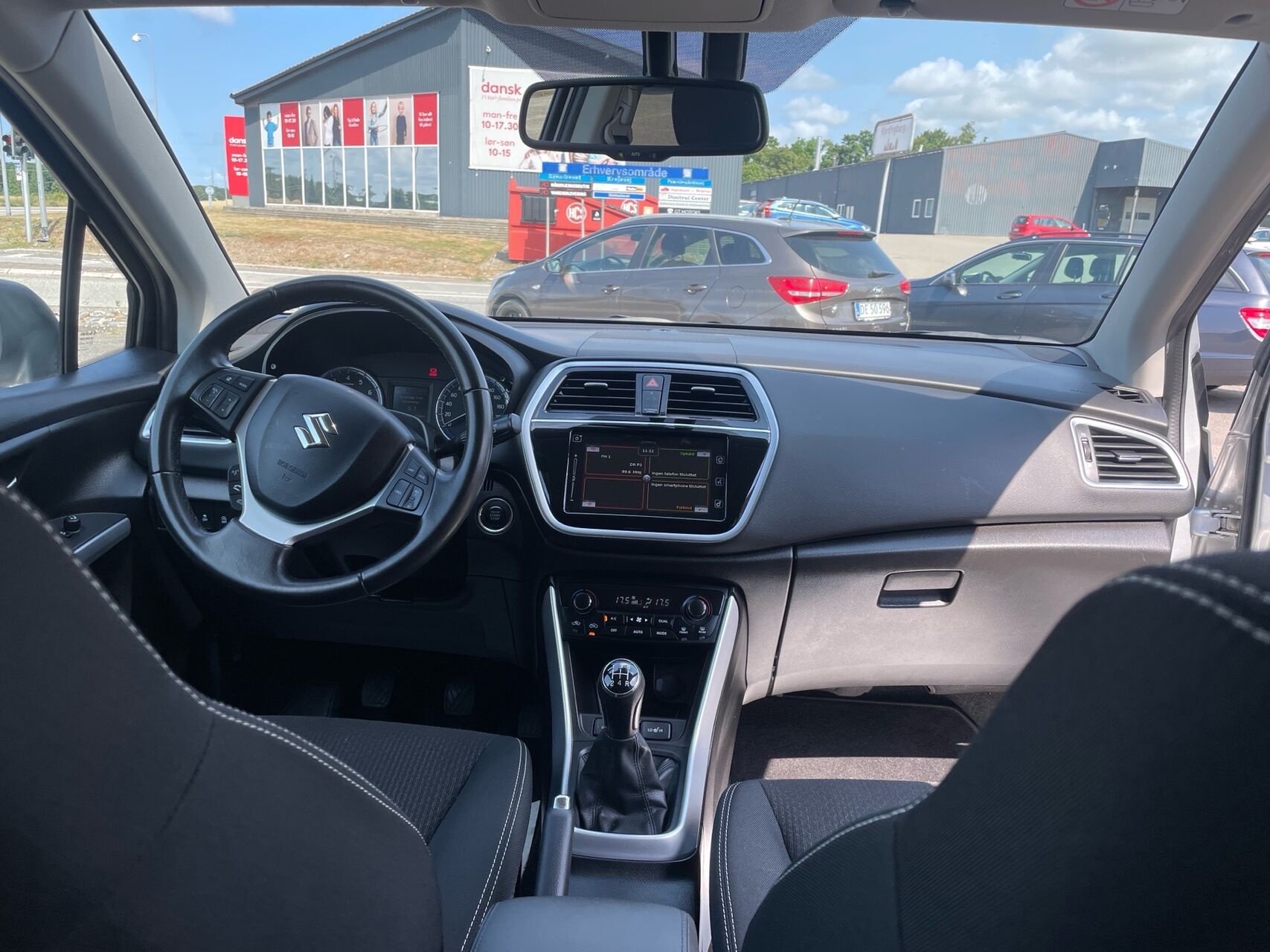 Billede af Suzuki S-Cross 1,0 Boosterjet Active 112HK 5d