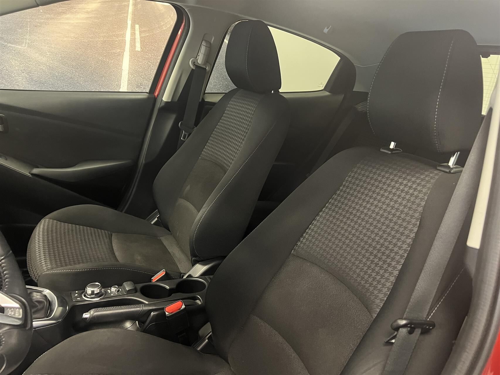 Billede af Mazda 2 1,5 Skyactiv-G Niseko 90HK 5d