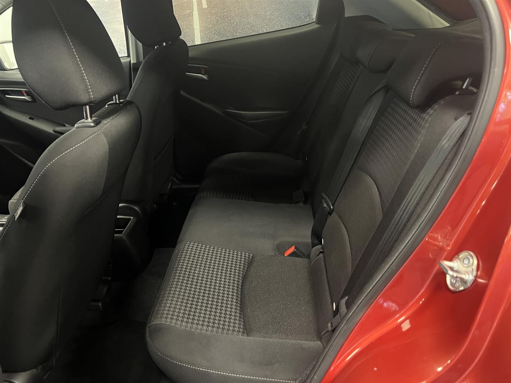 Billede af Mazda 2 1,5 Skyactiv-G Niseko 90HK 5d