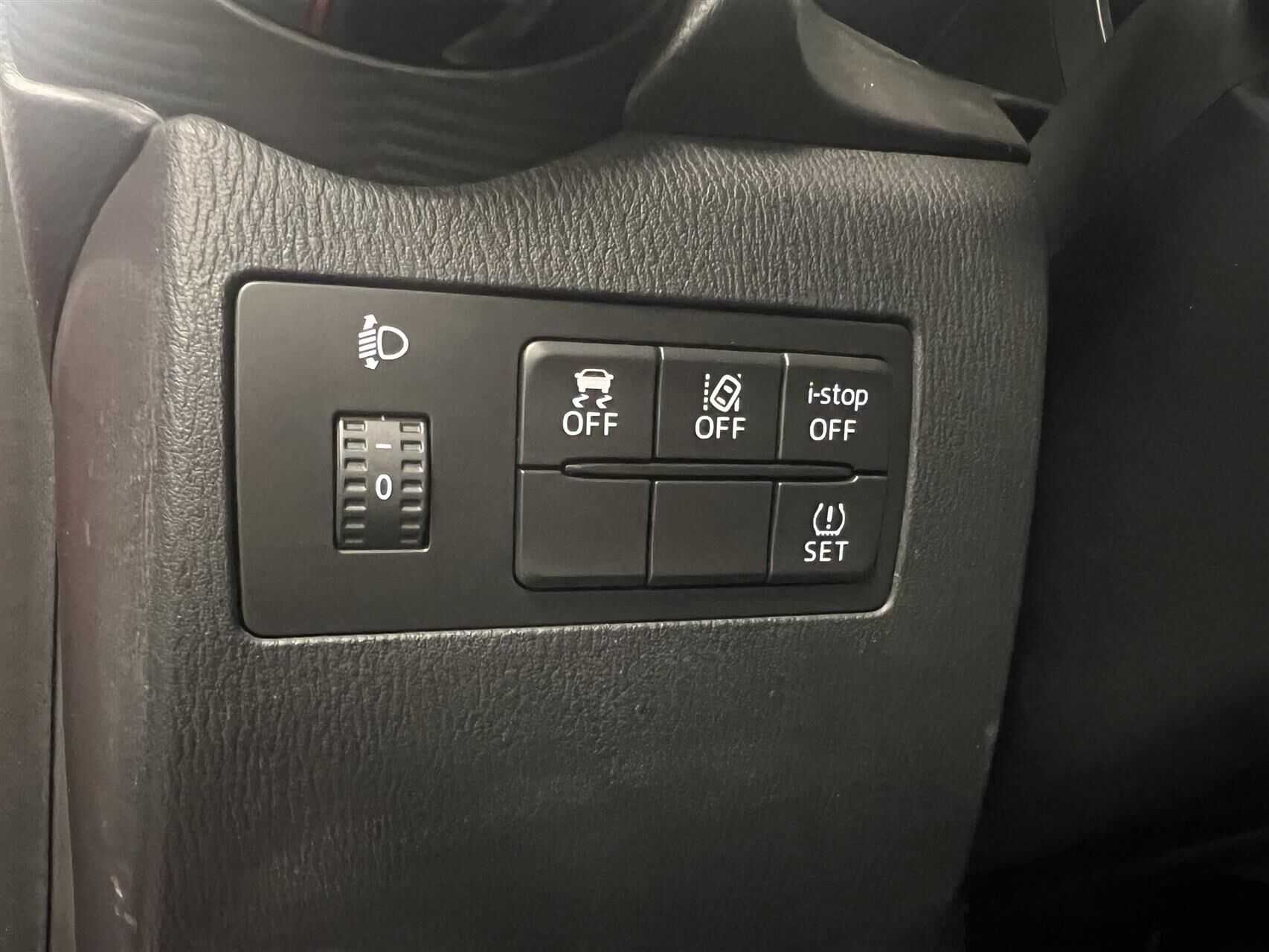 Billede af Mazda 2 1,5 Skyactiv-G Niseko 90HK 5d