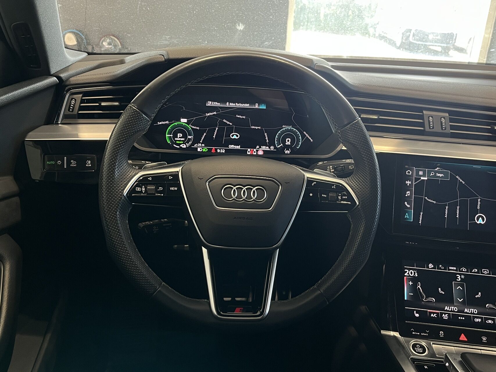 Billede af Audi Q8 55 E-tron S Line Quattro 408HK 5d Aut.