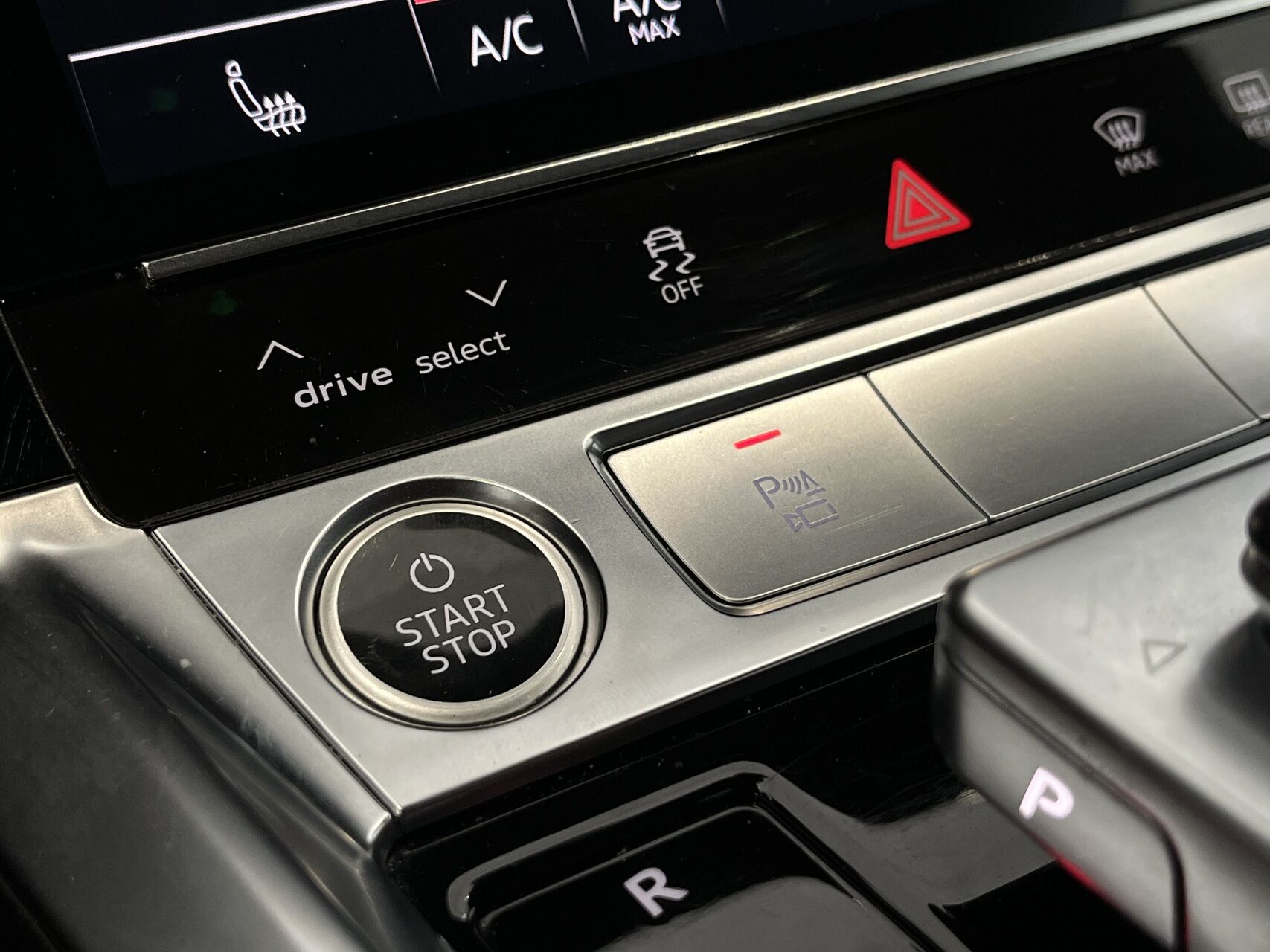 Billede af Audi Q8 55 E-tron S Line Quattro 408HK 5d Aut.
