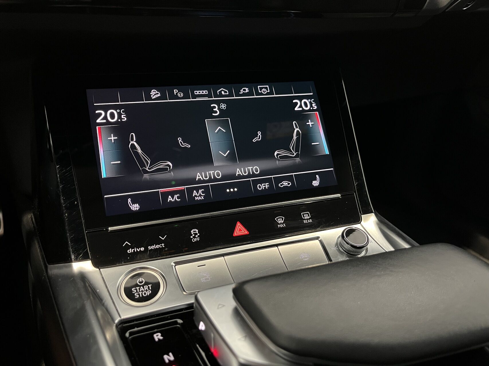 Billede af Audi Q8 55 E-tron S Line Quattro 408HK 5d Aut.