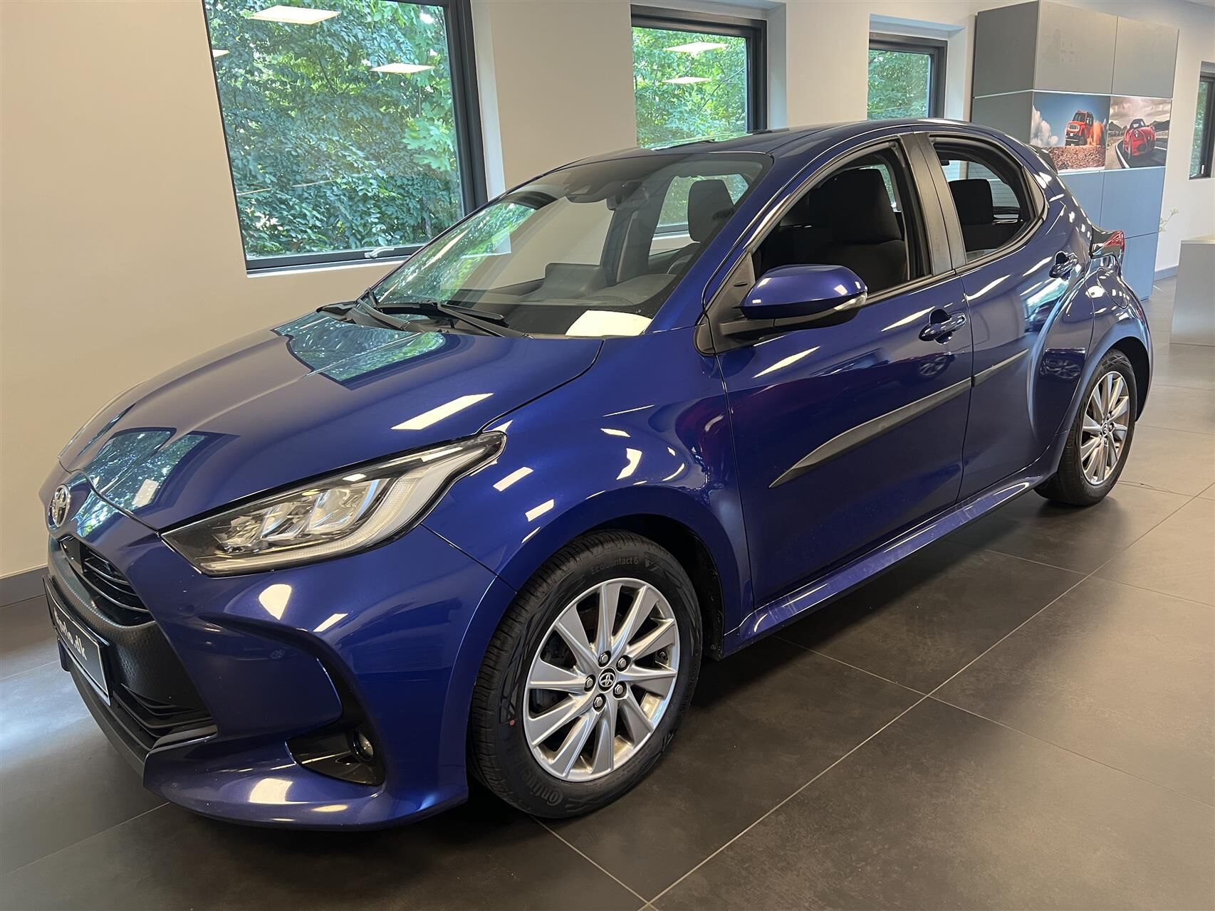 Billede af Toyota Yaris 1,5 Hybrid Active Technology Plus 116HK 5d Trinl. Gear