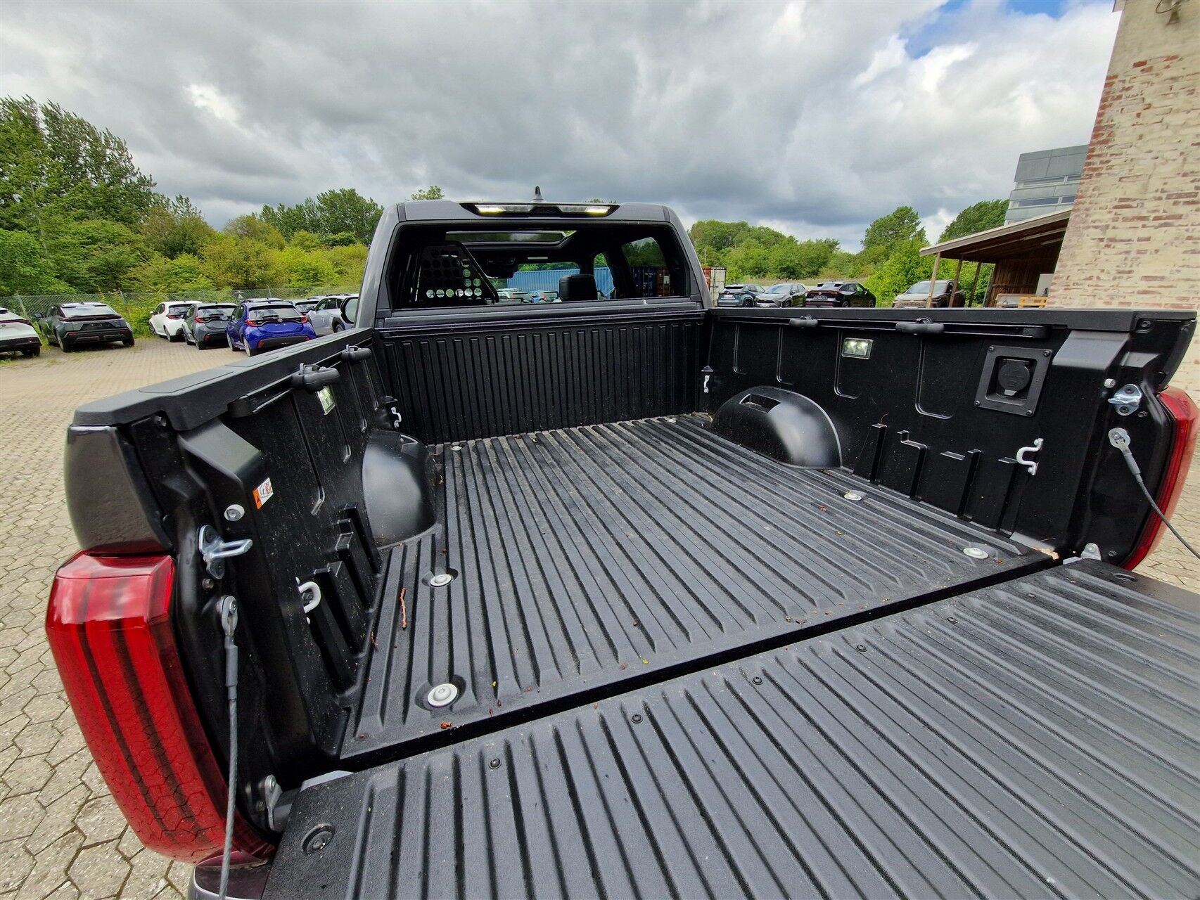 Billede af Toyota Tundra 3,4 V6 4WD 443HK Pick-Up 10g Aut.