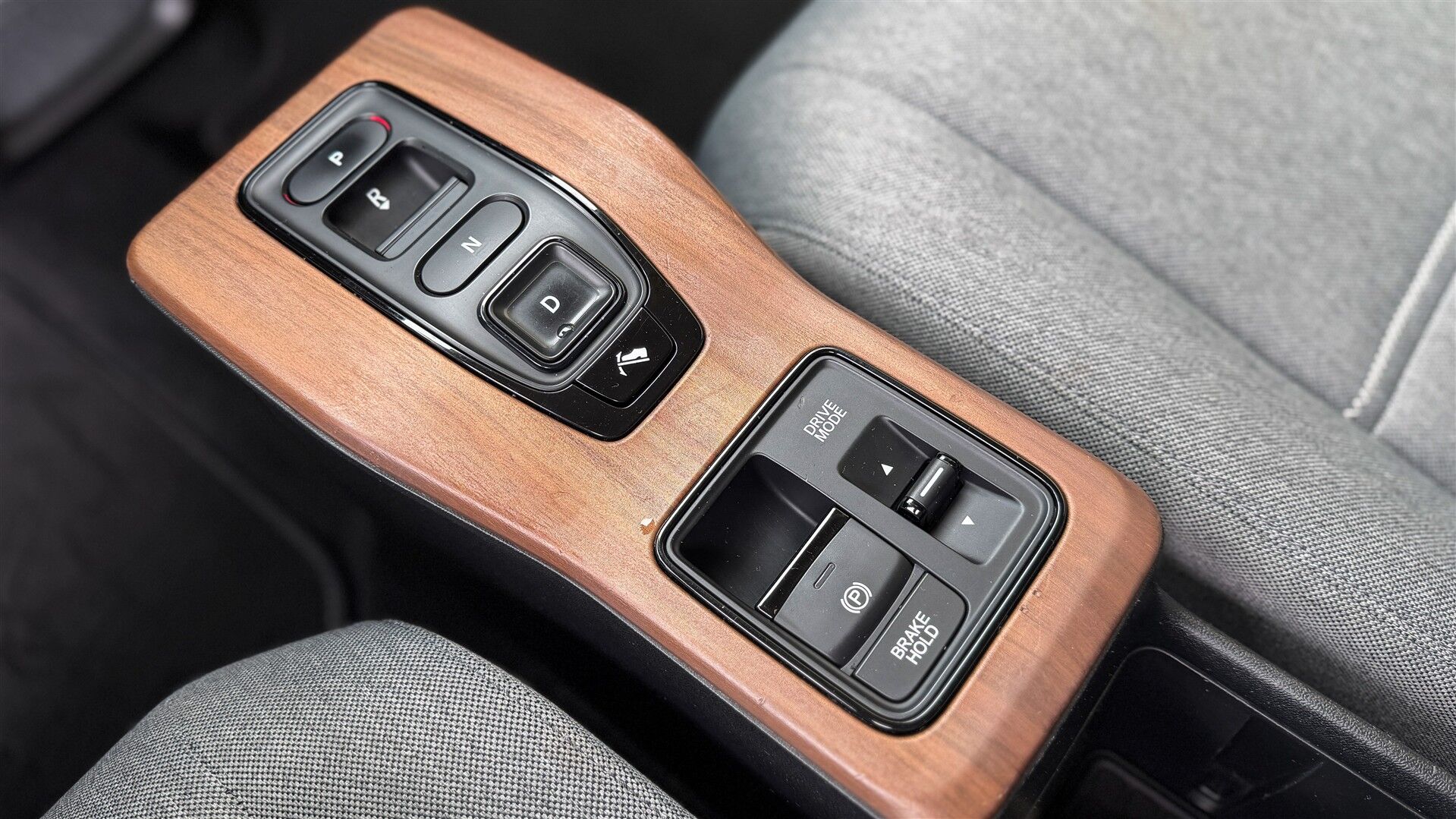 Billede af Honda e EL Advance CVT 154HK 5d Aut.