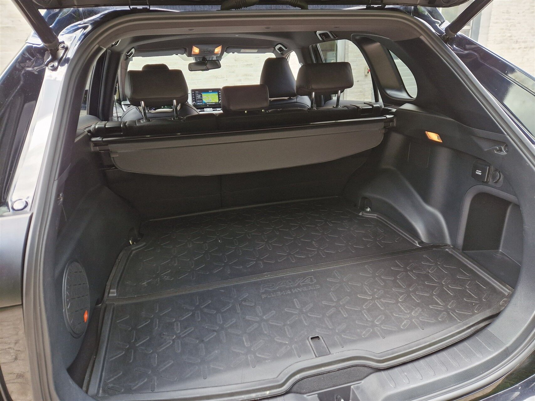 Billede af Toyota RAV4 Plug-in 2,5 Plugin-hybrid H3 Premium AWD 306HK 5d 6g Aut.