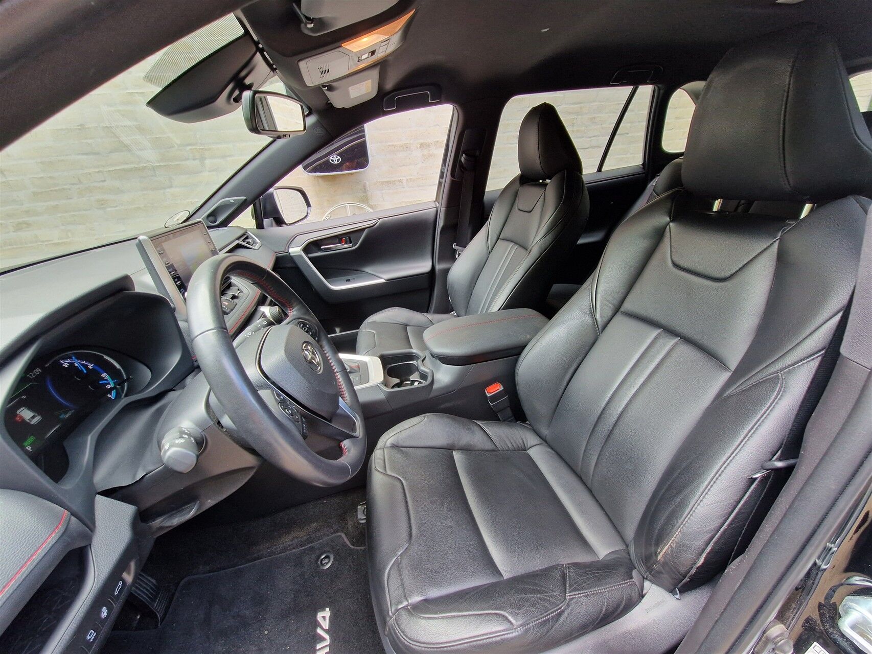 Billede af Toyota RAV4 Plug-in 2,5 Plugin-hybrid H3 Premium AWD 306HK 5d 6g Aut.